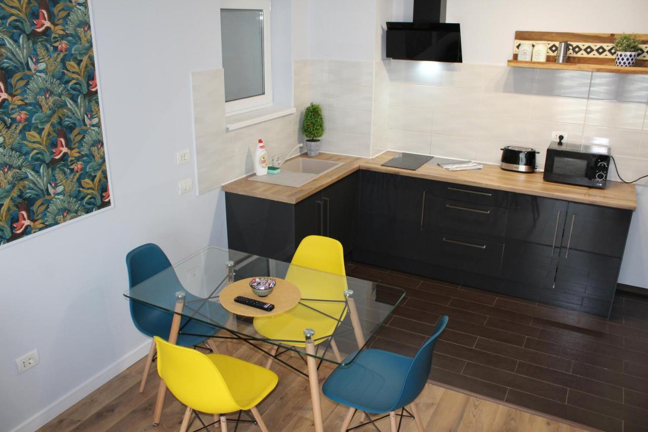 Randevu Apartment Oradea Exterior foto